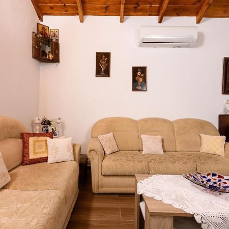 Villa Suzana Mikrósz Prínosz Kültér fotó