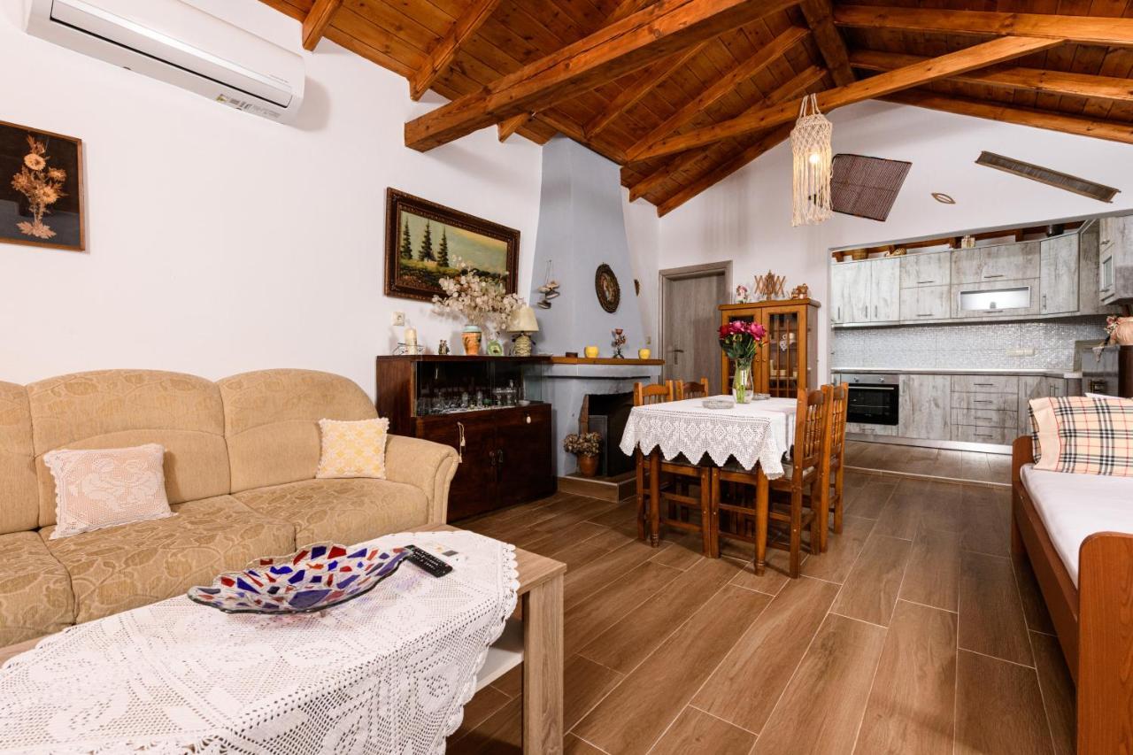 Villa Suzana Mikrósz Prínosz Kültér fotó